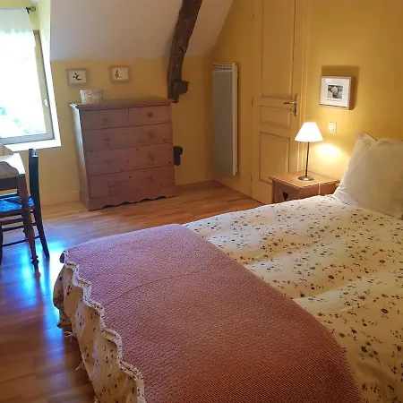 Le Moulin De Jules Et Akasha Oda ve Kahvaltı 4*