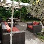 Le Moulin De Jules Et Akasha