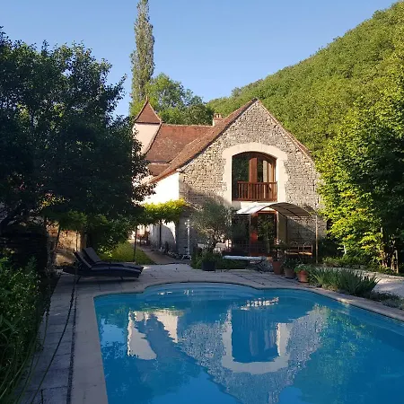 Le Moulin De Jules Et Akasha *