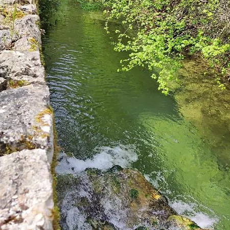 Le Moulin De Jules Et Akasha Murat